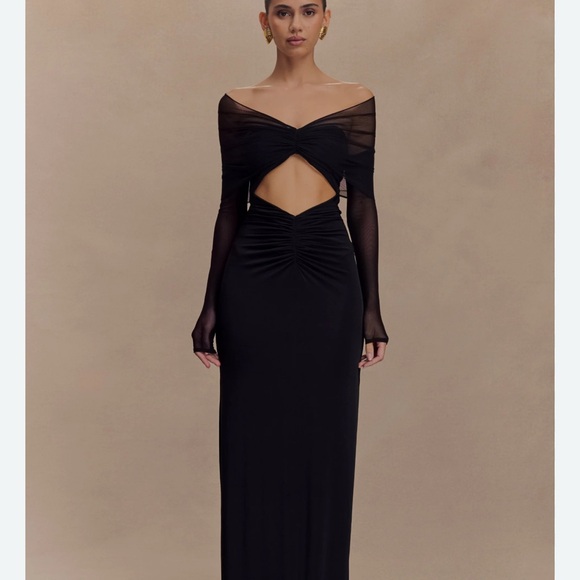 Meshki Dresses & Skirts - Meshki Black Off-Shoulder Maxi Dress